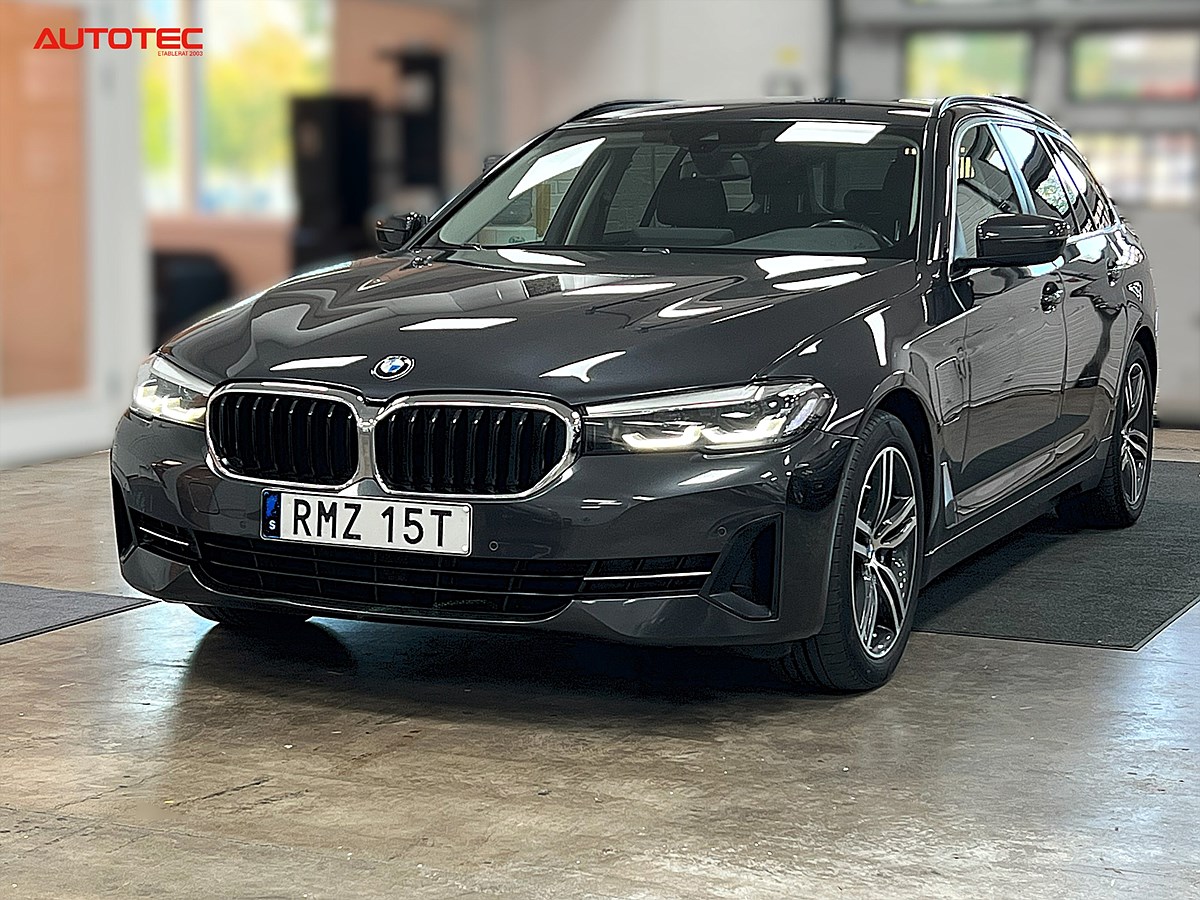 BMW 530e Touring Läder/Cockpit/Drag 2021
